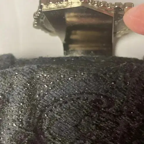 DONALD J PLINER SMALL PURSE BLACK STUDDED CLASP CLOSURE PINK LINING CLEAN