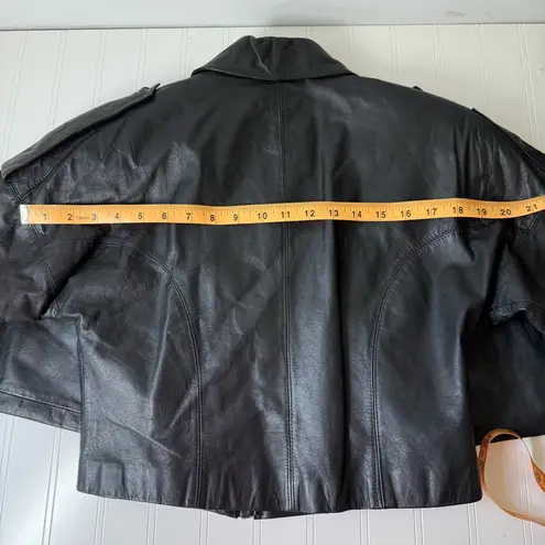 Vintage 80’s Avon Leather Cropped Jacket Black