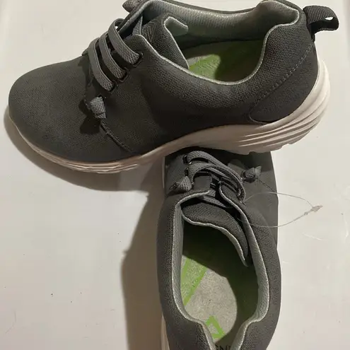 Nurse Mates Women's Align Velocity Lace-Up Slip-Resistant Shoes Grey Size 7M