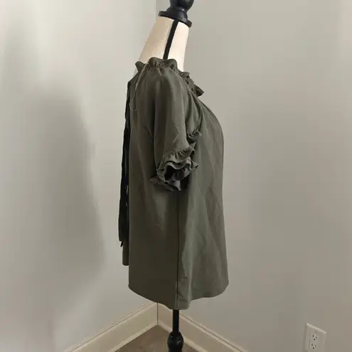 Como vintage Olive Green Ruffle Trim Top Bow Tie Neck Blouse Medium