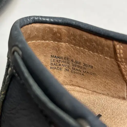 Abeo Marilee Leather Moccasin Flats size 6.5 Navy Blue