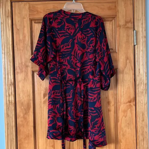 H&M  Lingerie Komono Woman’s Size XS Blue & Red Lightweight Robe