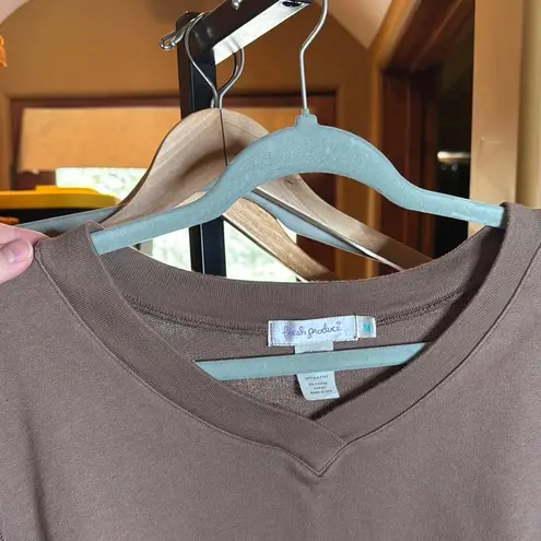 Fresh Produce Brown Flip Flips Long Sleeve Sweatshirt w/ Sleeve Pckt Size Medium