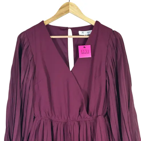 She & Sky NWT  Pleated Romper Womens L Purple Long Sleeve V-Neck Flowy Romantic