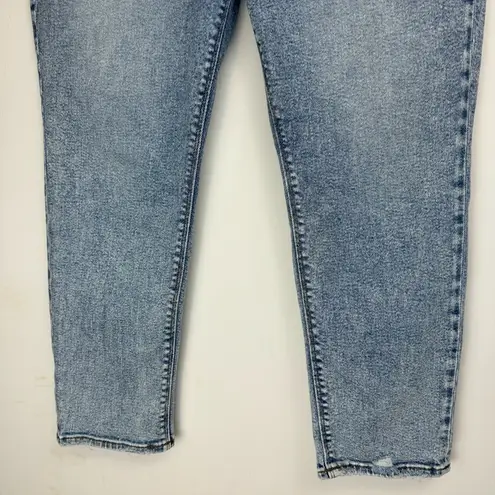 American Eagle  Curvy Mom Jeans Sz 14 Light Acid Wash Distressed