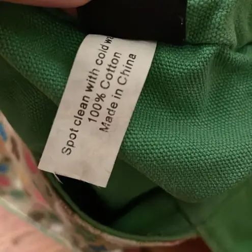 KAVU Canvas Tan Apple Print Shoulder Bag Tote 7x10x3 in