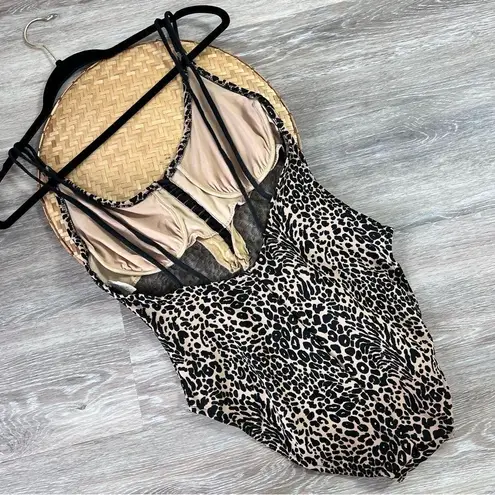 Vintage 90’s Y2K leopard high leg one piece swimsuit Size 12