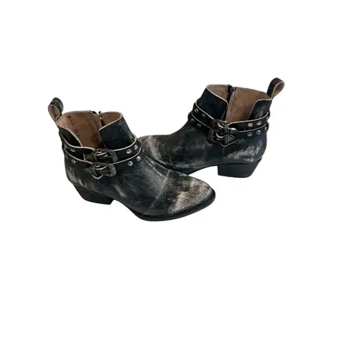 Circle G Corral Womens Distressed Harness & Studs Booties Round Toe Size 8.5 New