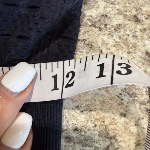 Gymshark  Black Sports Bra Thick Straps Supportive Band