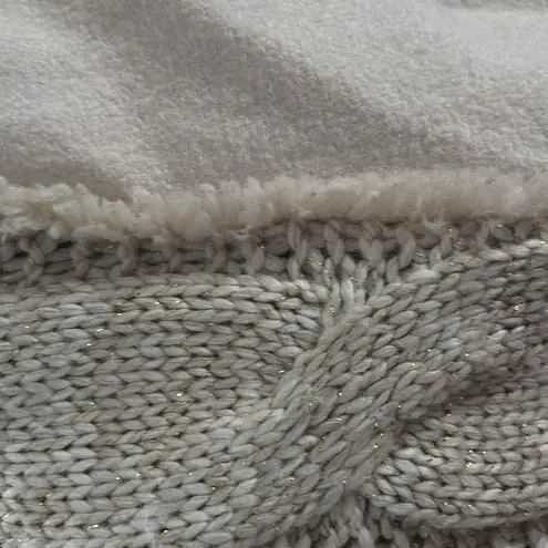 Women's Kuho designer Cable Knit Sleeveless Sweater