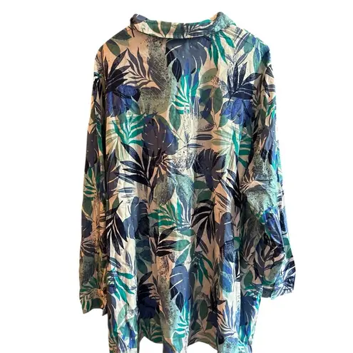 D&co Women's 5x Floral Button