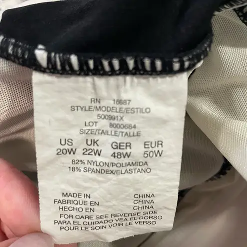 Unworn One Piece Swim Dress Black and White Leaf Print Silver Accents Size 22 W