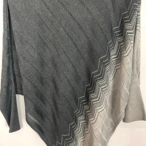 Women's Dip Dye Asymmetrical Poncho/Sweater Size M Size M