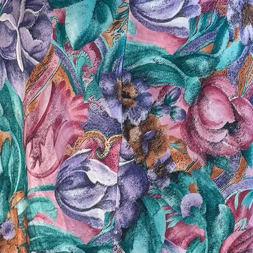 Vintage Floral Slip Dress Crisscross Back Size Small
California Dynasty