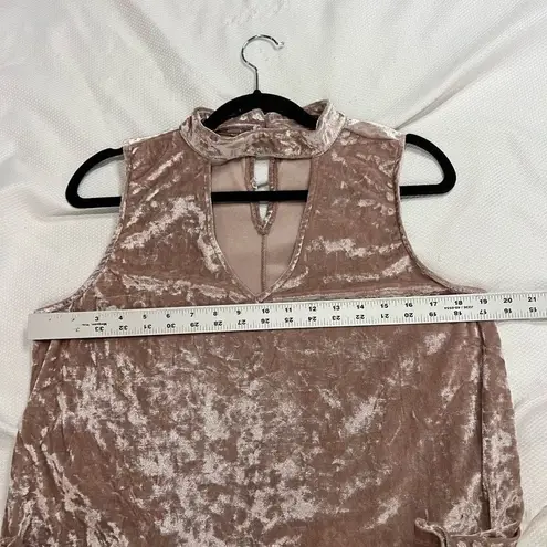 Hippie Laundry Pink Crushed Velvet Neck Cut Out Sleeveless Top