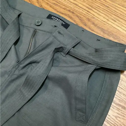 Liverpool mini skirt. Fennel green. Size 29/8