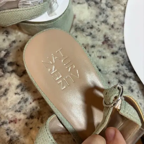 Naturalizer Liz Slingback Block Heel Dress Shoes Square Toe Green Size 9.5M