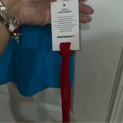 Heartbreak Blue Firehouse Moisture Wicking Short Sleeve T Shirt Size Small Blue