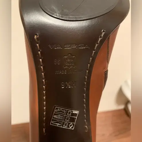 via spiga leather heeled boots size 9 1/2 M