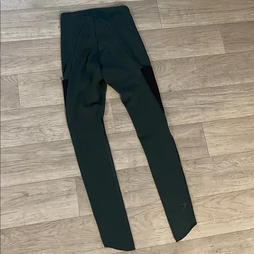 Gymshark  xs Dark Green Leggings black mesh side pockets