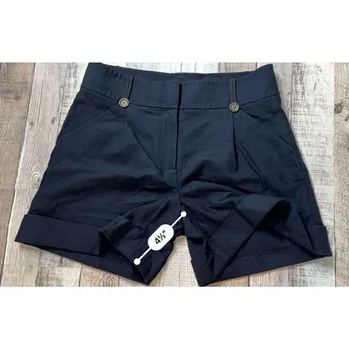 Diane Von Furstenberg  Cuffed Mid Rise Pleated Navy Wool Shorts sz 4‎ Modern