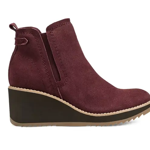 Women's Burgundy Suede Wedge Ankle Boots Size 8.5 Red