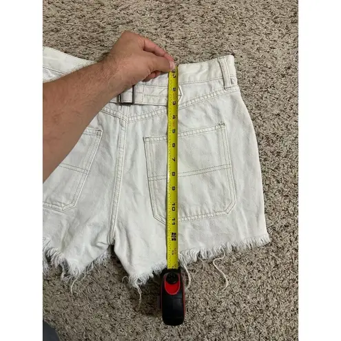 Free People We The Free Womens Shorts Cream White Cargo Button Fly Raw Hem High Rise Size 26