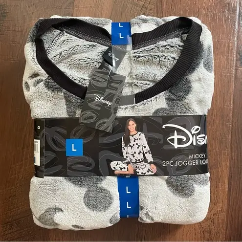 Disney  Mickey 2PC Jogger Lounge Set, size L - NWT