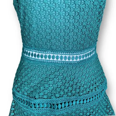 Pretty Little Thing  Dress Emerald Green Lace Tiered Bodycon Sleeveless Mini