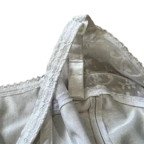 Vintage Carnival White Corset Bustier Bra 38B Longline Lace Detailing Size undefined