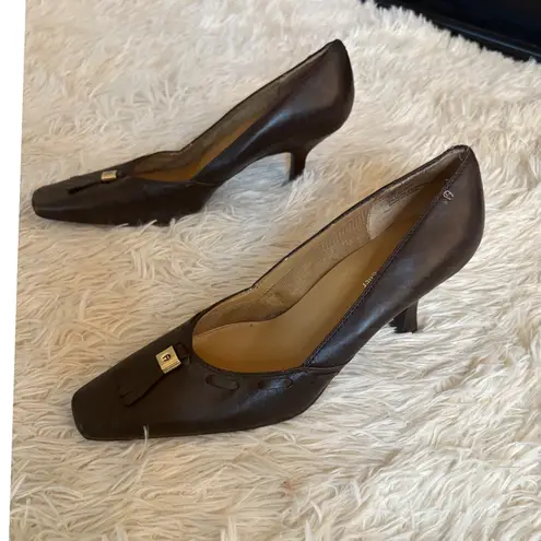 Etienne Aigner Chocolate Brown Leather Pumps Gold Tassel Accent Heels 9.5M