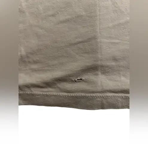 Atmosphere Vintage Y2K Baby Pink Bad Girl Skull & Roses Graphic Tee 2000’s sz 6