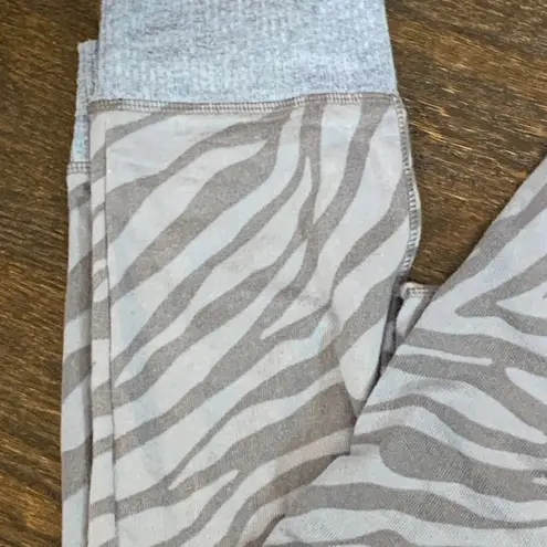 2 piece Live Love Lounge Karen Neuburger Pajama Set Size Large Blue