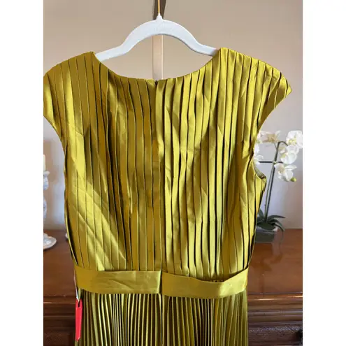 Mac Duggal Pleated Midi Dress Chartreuse Belted V Neck Size 6 NWT - Image 8