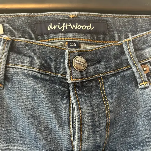 Driftwood Jeans Marilyn floral embroidered jeans size 26