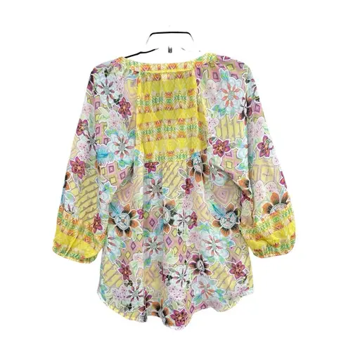 NEW DIRECTIONS Multi Colored
Pastel Floral Tunic size M Yellow Size M