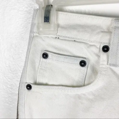 CARMAR Titania White Wash Side Zipper Frayed Hem High Waist Button Fly Size 26