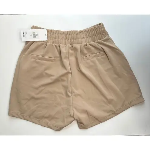 NWT Summer Shorts Flowy Womens Size Medium Khaki Stretch Elastic Waist Tan