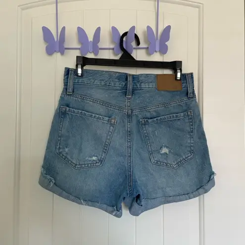 Aeropostale EUC |  women’s light wash ripped denim mom shorts — size‎ 0