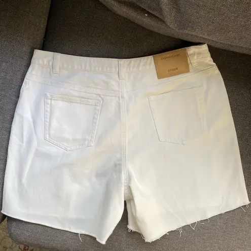 NWT Significant Other Phoebe Short Size US 10 Ivory White Denim Angled Fly Loose