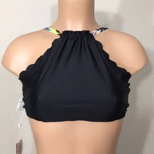 PilyQ Clara reversible Wave halter top. NWT