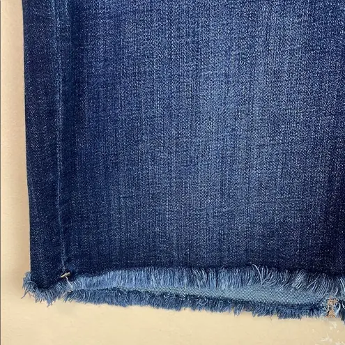 Liverpool Women’s Frayed Raw Hem Pull-On Dark Wash Denim Jean Skirt