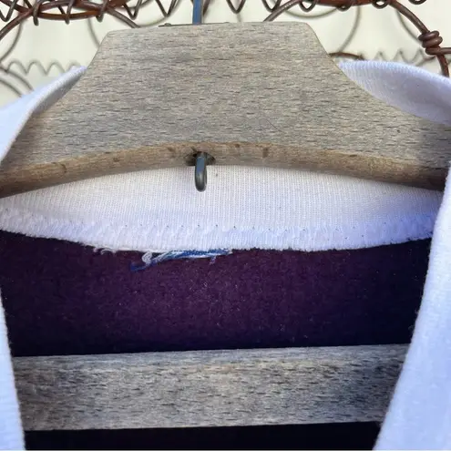 90s Spring Grannycore Cottage Sweatshirt Robin on Fence Bitteroot Farm scene Purple Size L