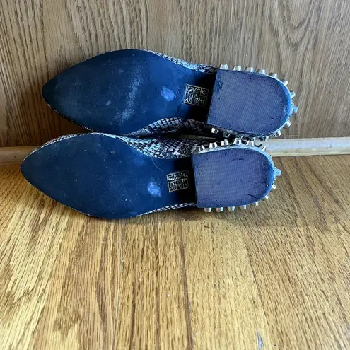 Jeffrey Campbell  Barnett Taupe‎ Studded Leather Loafers Size 7.5 studs Snakeskin - Image 8