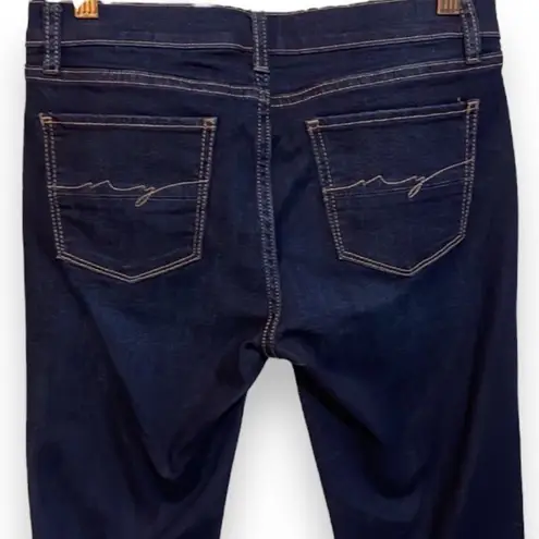 Soho Ankle Jeans. Women’s Size 4. Dark Wash. Cropped Ankle.