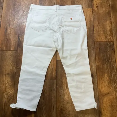 Guess  White Denim Jeans Bow Hem Womens 34 Gold‎ Logo Stretch