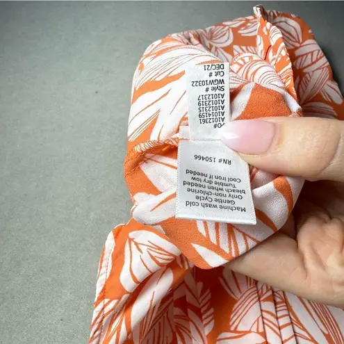 41 Hawthorn Women’s Breyson Pleated Detail Sleeveless Blouse Orange Floral Size undefined