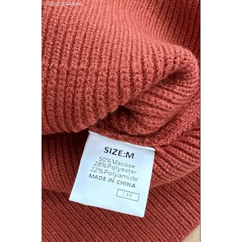 Dokotoo Taracot sleeveless quarter