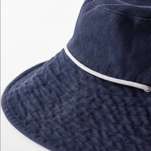 ZARA NWT  COTTON BUCKET HAT NAVY SMALL