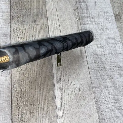 Travelon black & grey leopard print wallet